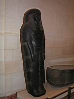 Sarcophage (musee du Louvre) (1).jpg