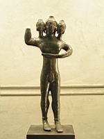 Dieu Geryon (Etrurie - 6eme av 
JC) (musee de Lyon).jpg